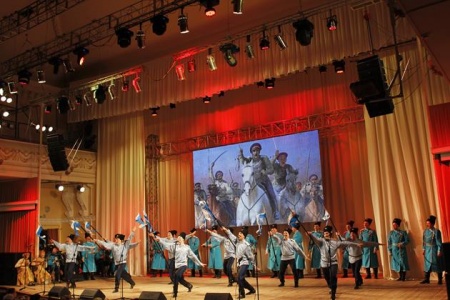Оренбургский государственный академический русский народный хор даст концерт в Медногорске