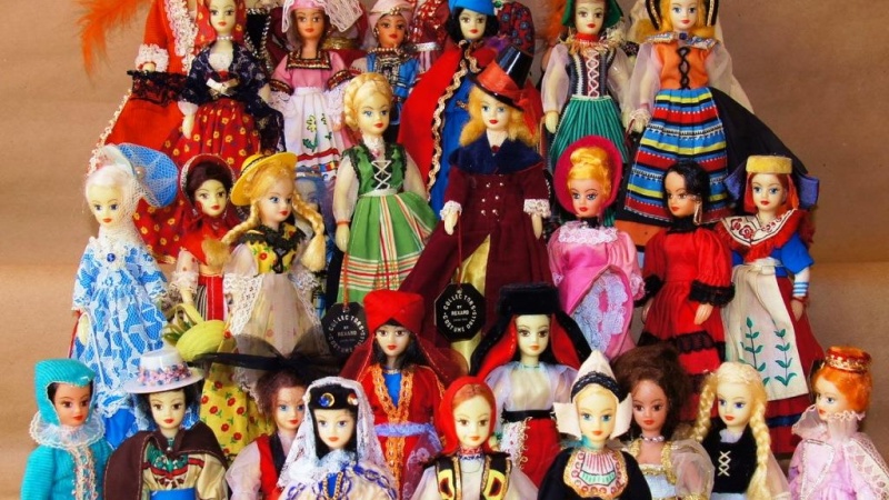 В Бузулуке откроется выставка «Куклы мира»