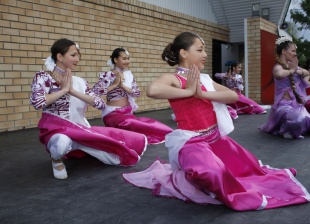Областной фестиваль детского творчества «Краски радуги» прошел в Оренбурге