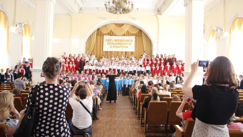 В День славянской письменности и культуры на сцене главного творческого вуза объединились профессиональные хоры Оренбуржья 