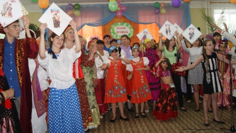 В Оренбуржье прошел фестиваль национальных культур «Венок дружбы»