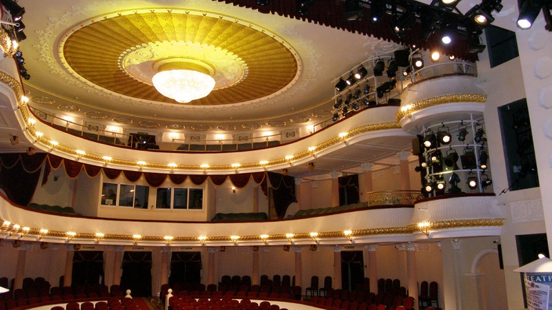 Оренбургский государственный областной драматический театр открывает сезон