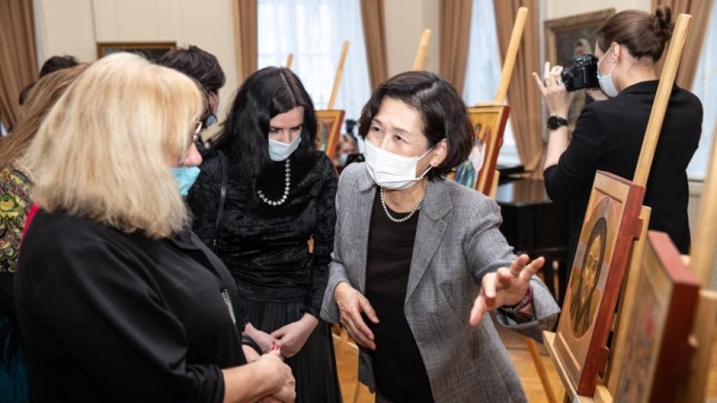 В Оренбуржье прошла выставка японской художницы Хироко Кодзуки