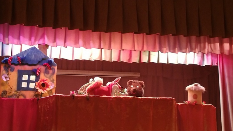 Подведены итоги областного фестиваля театров, где играют куклы, «Сердце с дверцей»