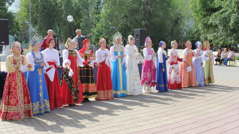 Оренбуржцев и гостей города приглашают на Площадь искусств