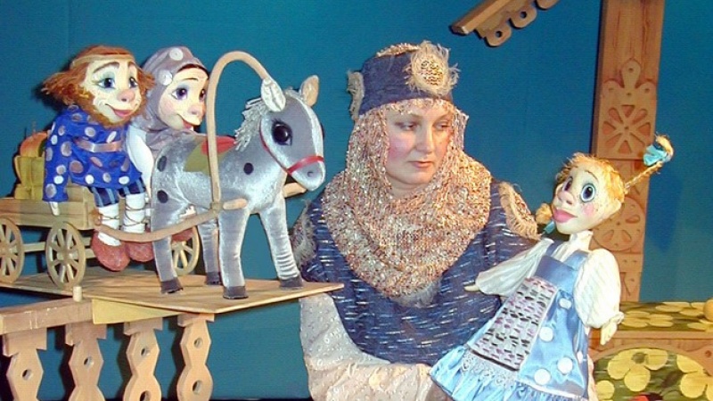 Оренбургский арбузник. Сказка «Гуси-лебеди» театра кукол из Вологды 