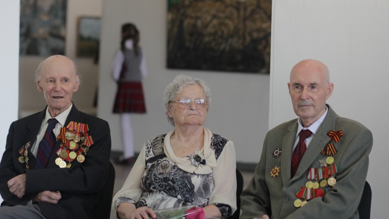 Весенняя областная художественная выставка, посвященная 70-летию Победы в Великой Отечественной войне