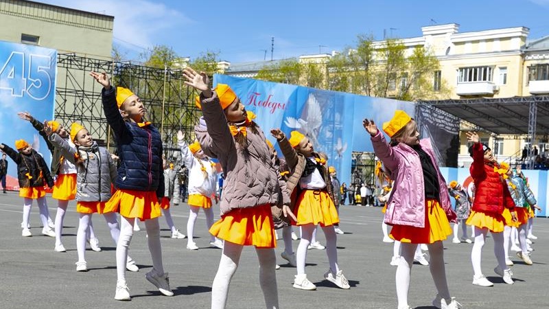 Творческие коллективы Оренбуржья готовятся к праздничному концерту в честь Дня Победы