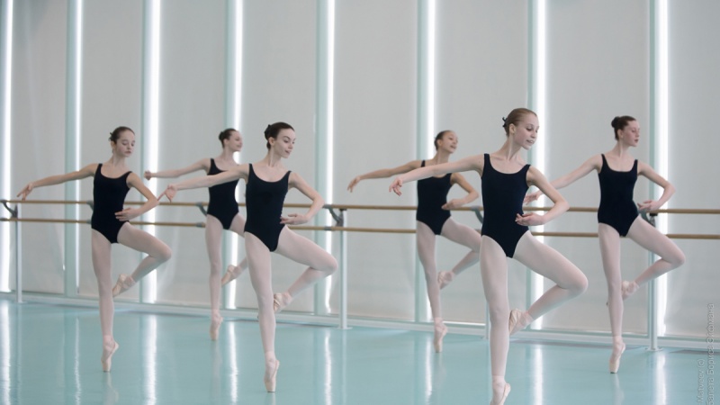Академия танца Бориса Эйфмана объявляет прием детей для обучения в Санкт-Петербурге