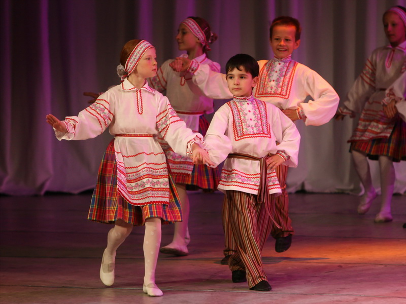 600 юных танцоров Оренбуржья выйдут на конкурсную сцену