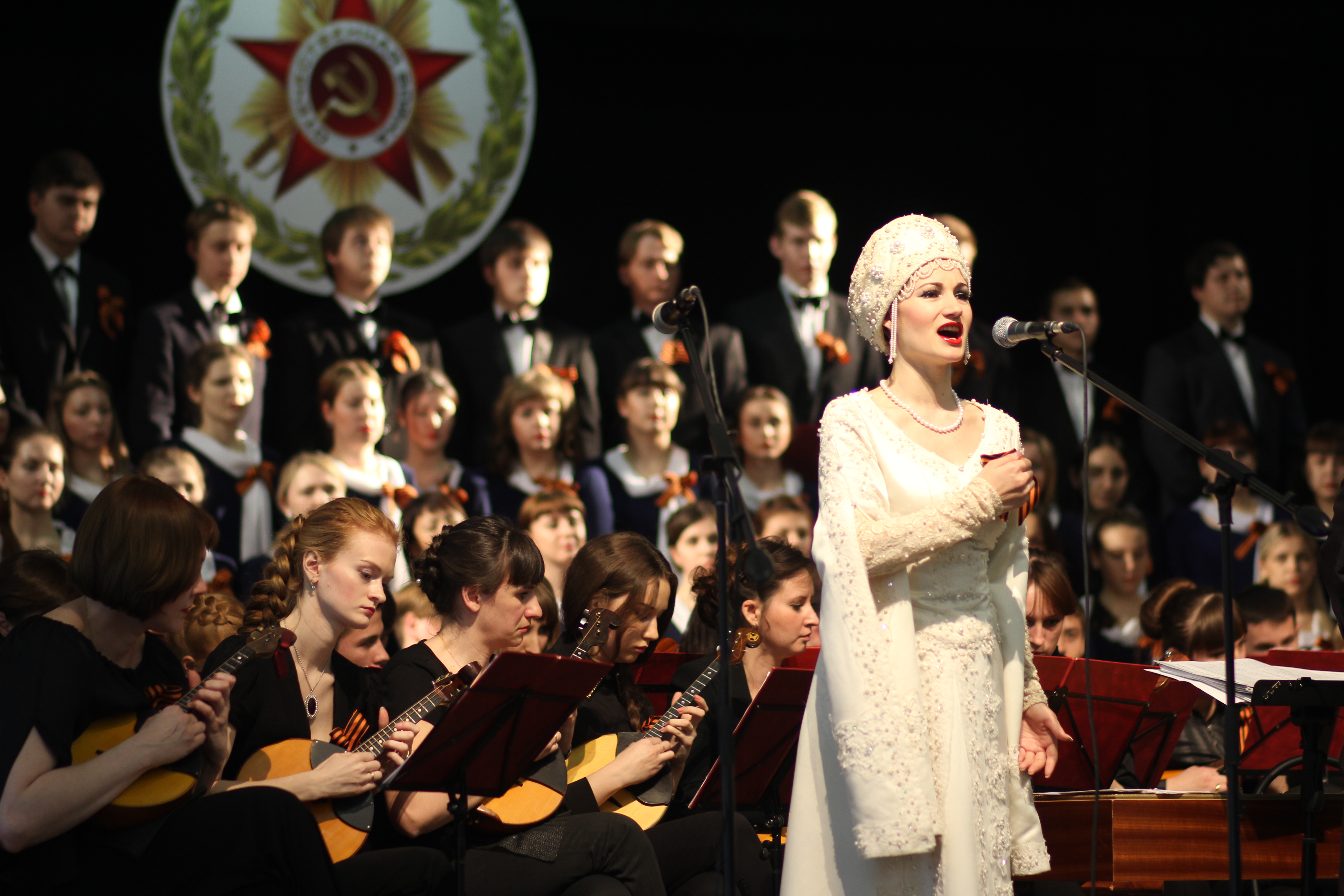 В ОГИИ им. Л. и М. Ростроповичей состоялся концерт, посвященный 70-летию Великой Победы