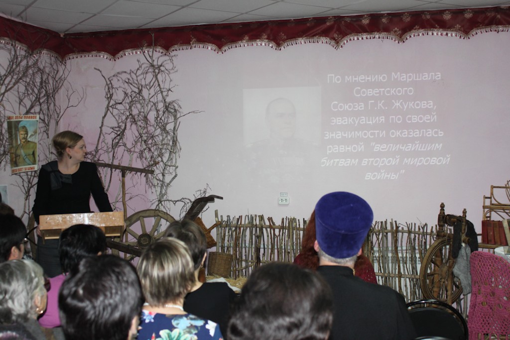 Жителям Адамовского района представлена  мобильная выставка