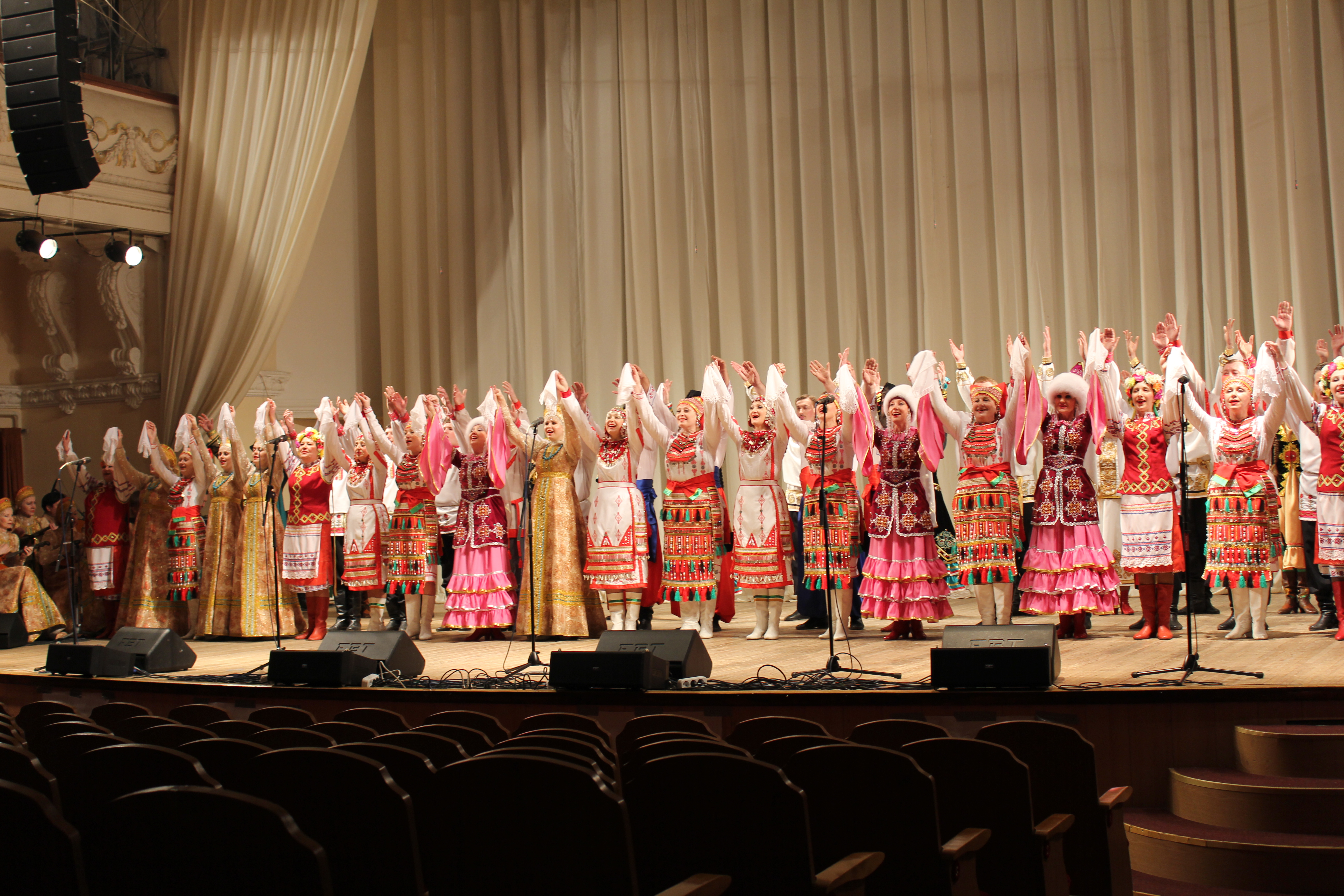 Концерт Оренбургского хора в Москве