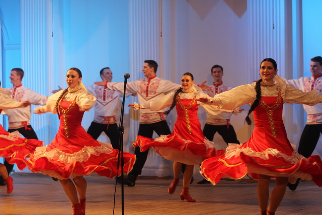Утверждена программа XXXI Всероссийского фестиваля «Оренбургский пуховый платок»