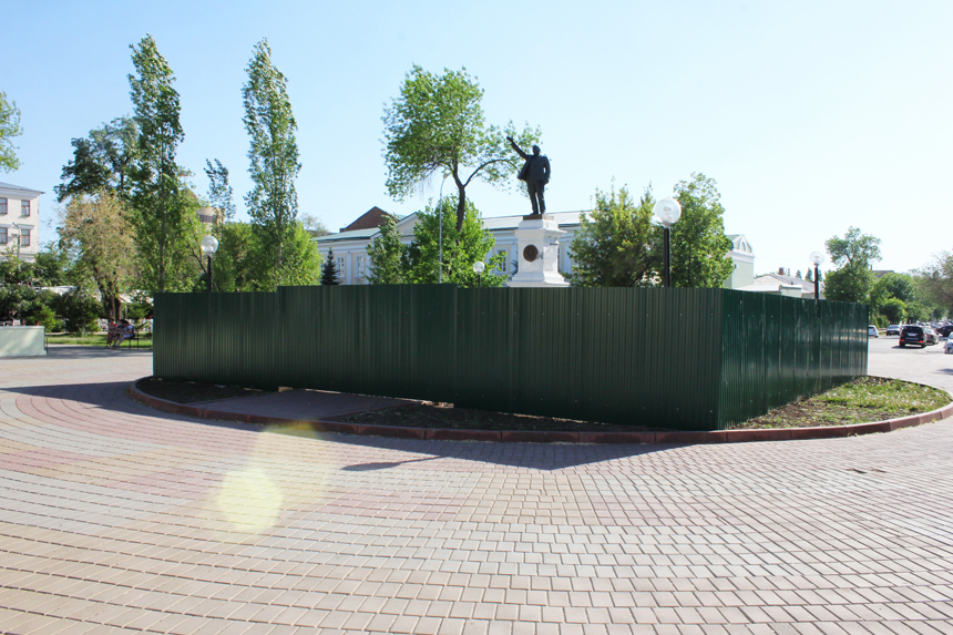 Вопрос сохранения памятника В.И. Ленину под особым контролем