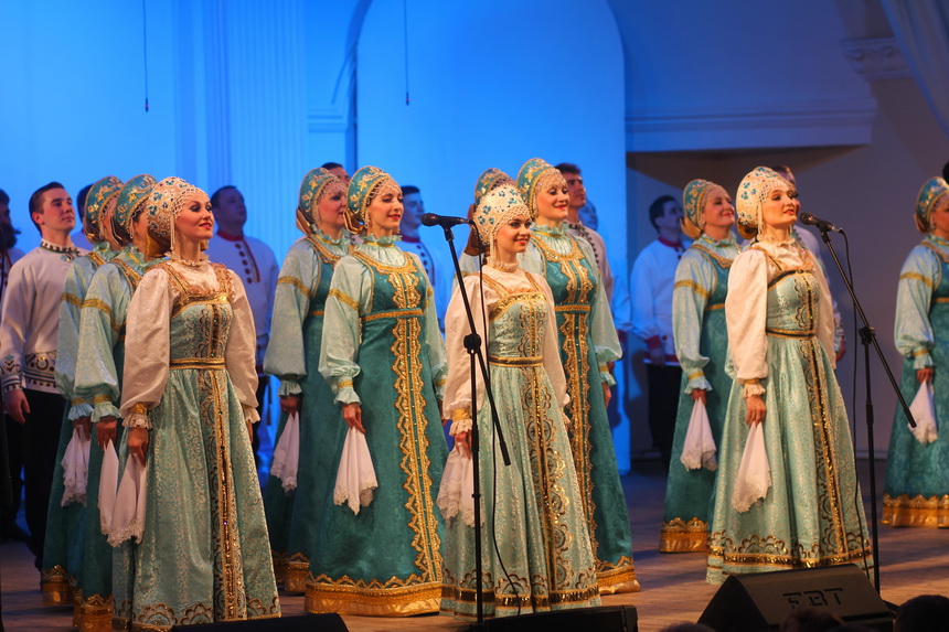 Юбилейный концерт прославленного Оренбургского русского народного хора можно посмотреть в режиме on-line