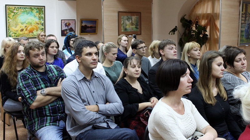 Национальный проект «Культура»: приём творческих работ на участие во Всероссийском семинаре-совещании молодых писателей «Мы выросли в России» завершается уже завтра