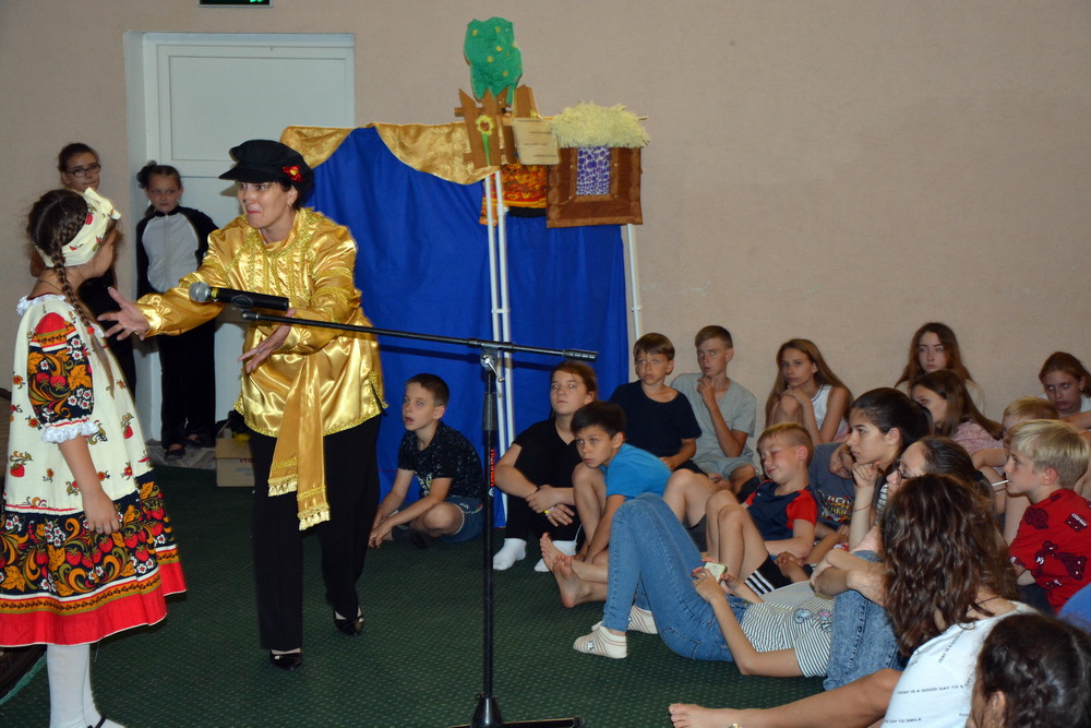 Проект «Театральная среда» привез спектакли в санаторий «Зарница»
