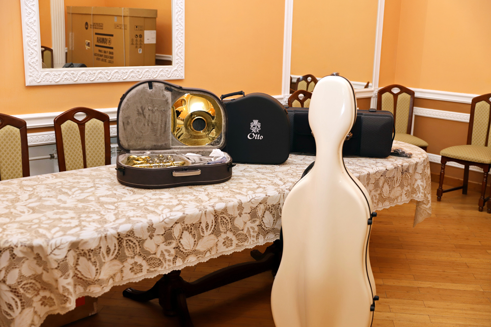 Национальный проект «Культура»: Оренбургская областная филармония получила инструменты для симфонического оркестра