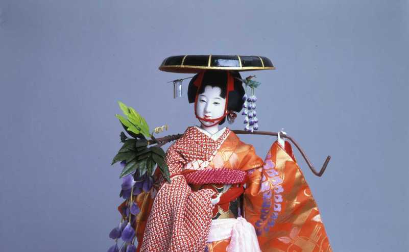 Выставочный проект «Куклы и праздники Японии»