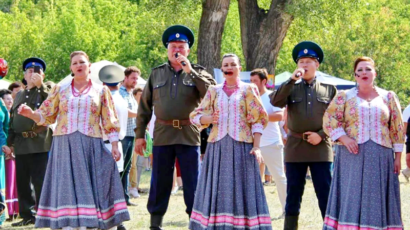 «Распахнись, душа казачья»: в Оренбургском районе пройдет праздник народного творчества