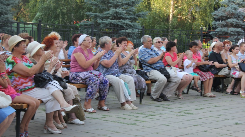 Лето в парке продолжается