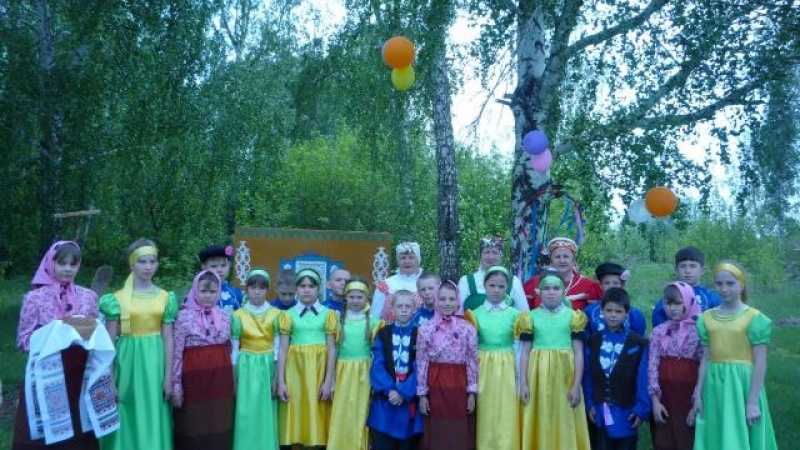 Детский фольклорный праздник прошел в Пономаревском районе