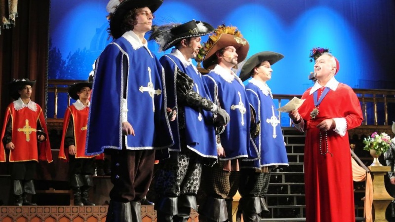 Артисты театра оренбургской музыкальной комедии проведут в Бузулуке «Живые театральные уроки»