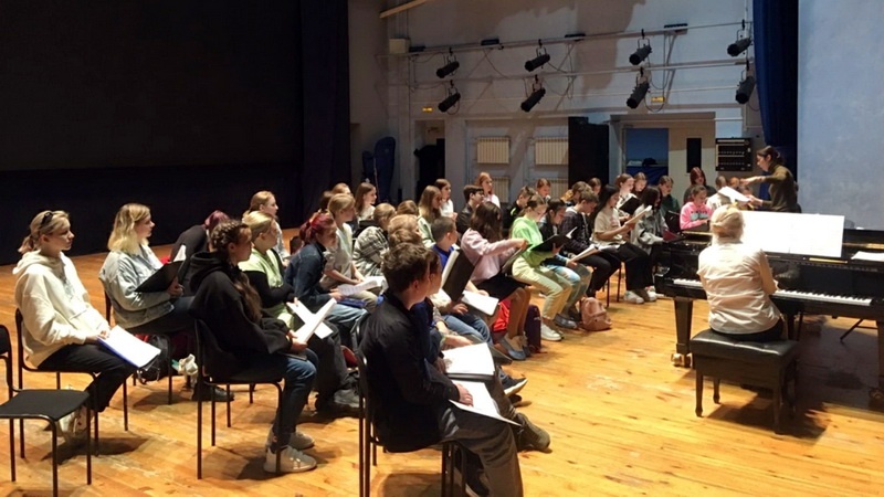 Оренбуржцы приняли участие в Межрегиональном фестивале хоровых коллективов «Пушкин в музыке»