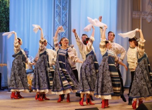 XXXI Всероссийский фестиваль профессионального народного искусства «Оренбургский пуховый платок» 