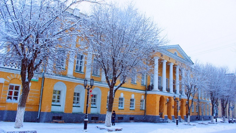Прямую трансляцию юбилейных торжеств в Оренбургском губернаторском музее можно увидеть сегодня