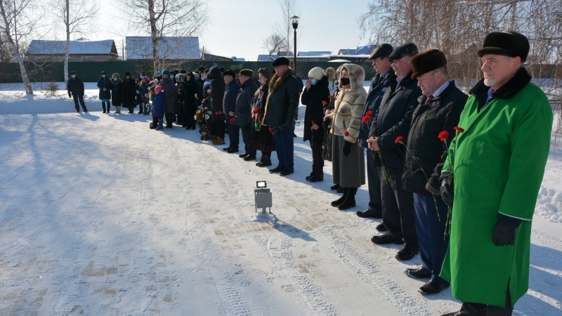 День юбилея Мусы Джалиля  торжественно отметили в Шарлыкском районе