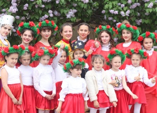 Обильный край благословенный  - детский концерт в парке "Тополя"