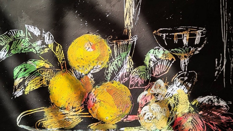 Оренбургский музей ИЗО приглашает на мастер-класс «Натюрморт с фруктами и цветами. Техника рисования – граттаж».( 6+)