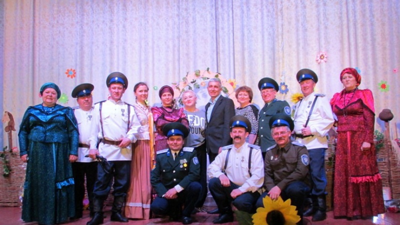 Участником фестиваля «Оренбург – форпост России» станет казачий ансамбль из Соль-Илецкого городского округа  (3+)