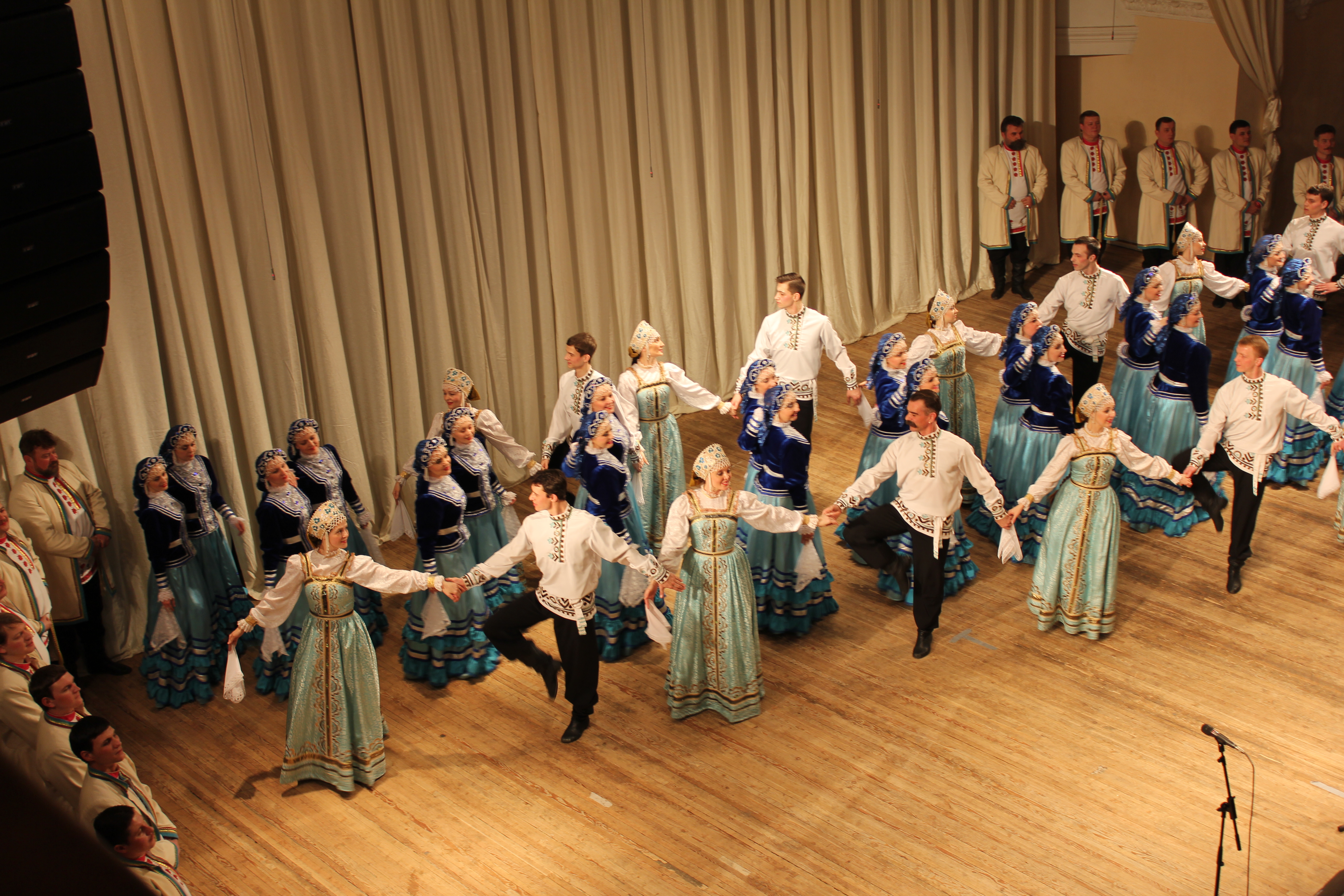 Оренбургский русский народный хор – участник Дней российской культуры в странах Южной Азии