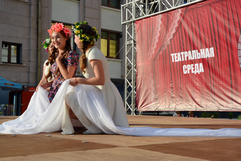 На «Театральной среде» выступят коллективы Переволоцкого района