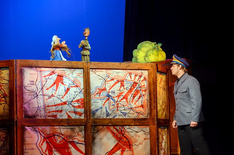 День героев Отечества. В Оренбургском театре кукол откроется выставка «Герои рядом»