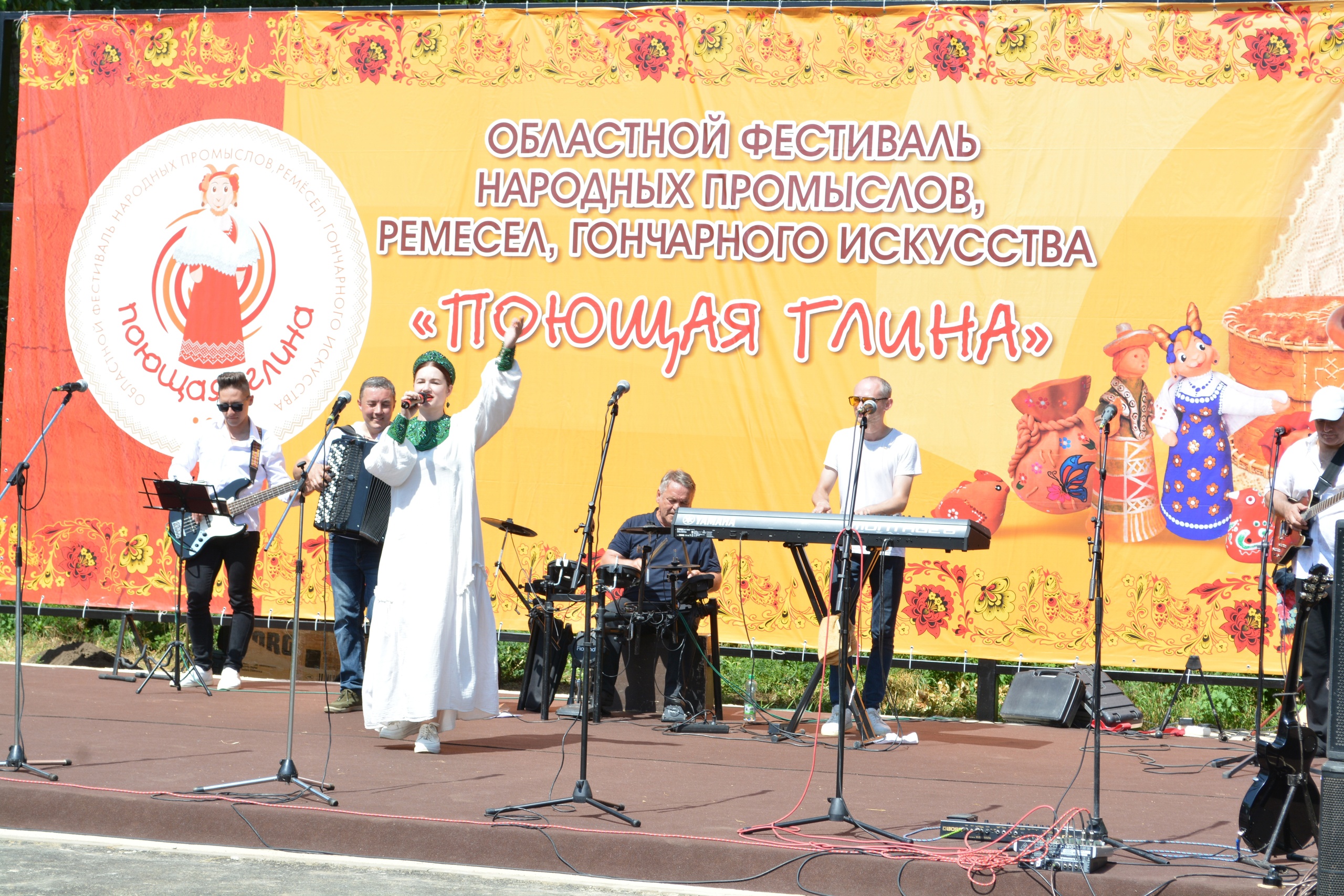 Поющая глина»: в Акбулаке прошел фестиваль народных промыслов, ремесел и  гончарного искусства