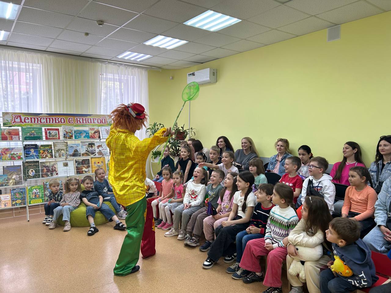 В областной День детства в главной детской библиотеке Оренбуржья прошёл литературный праздник
