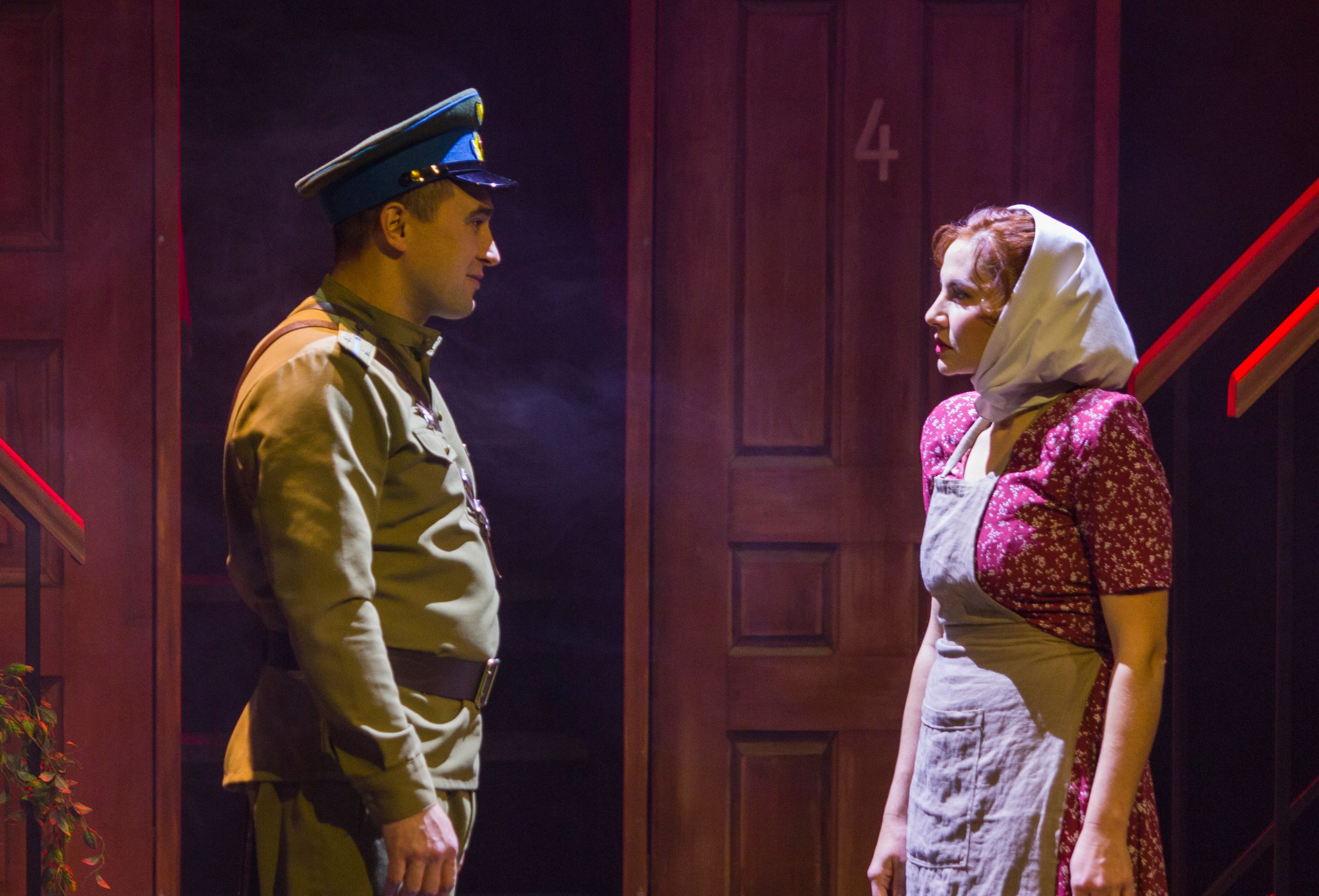 В Оренбургском татарском драматическом театре им. Файзи прошла премьера спектакля «Барабанщица» 