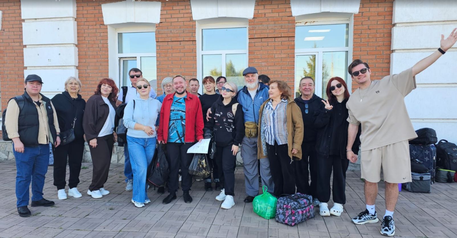 Большие гастроли. Бугурусланский драматический театр встречают в Омской области