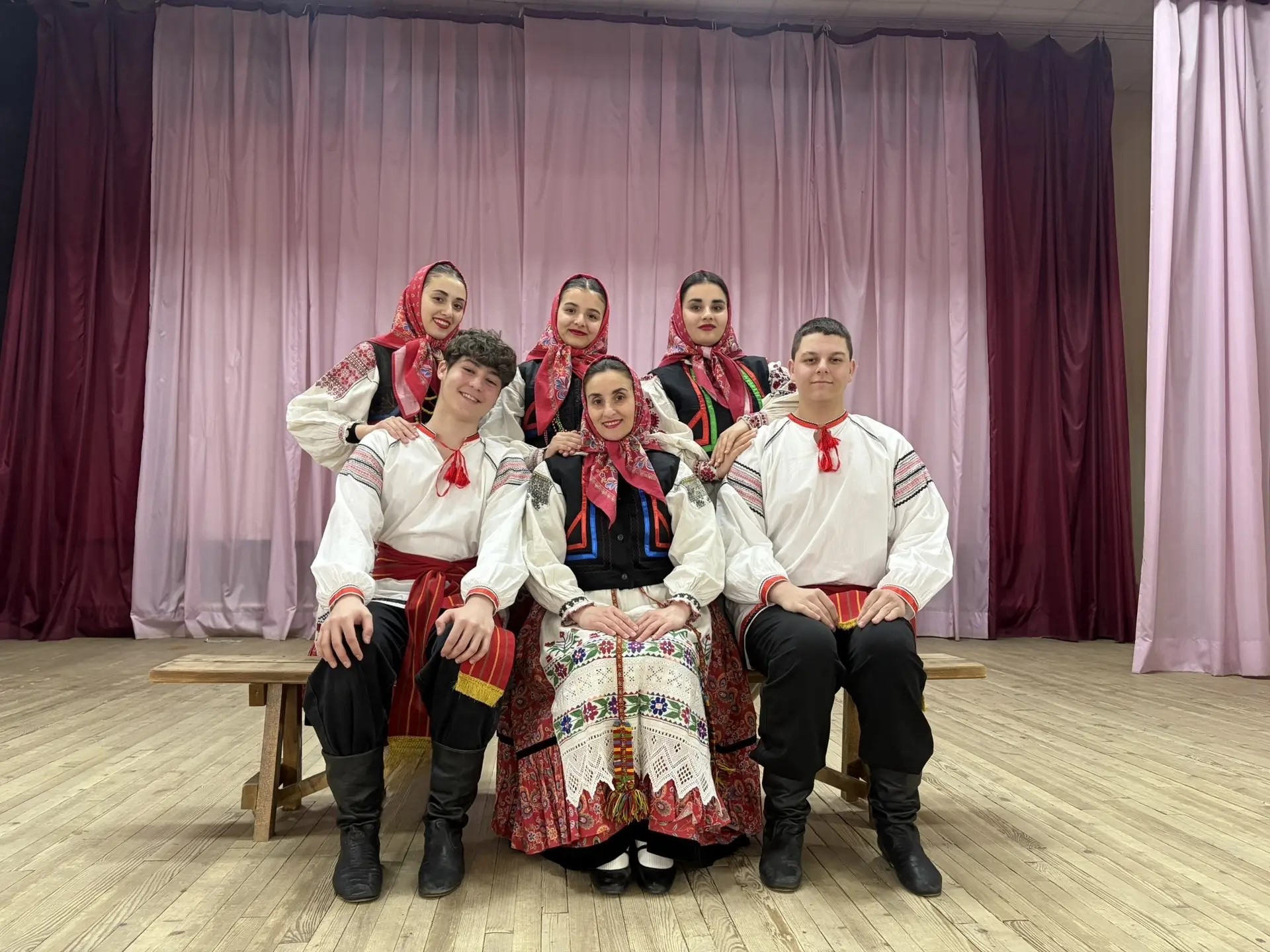 Знакомимся с участниками фестиваля «Семья России. Согласие в семье - единство в стране»