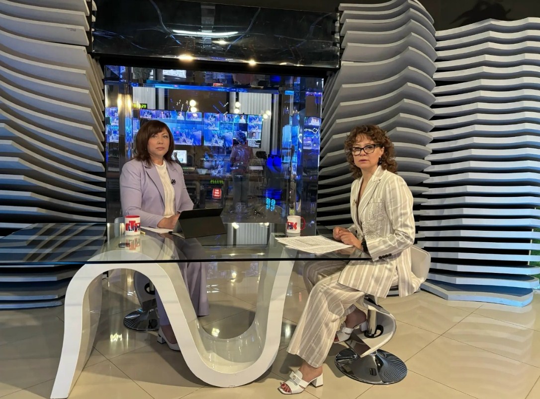 Прямо сейчас в прямом эфире телеканала «Россия 24» министр культуры Оренбургской области Евгения Шевченко