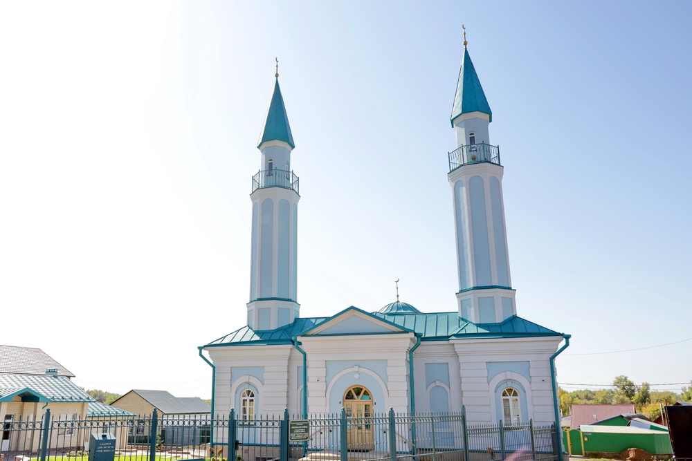 Мечеть «Куш Манара» на пути к «Золотому Трезини»