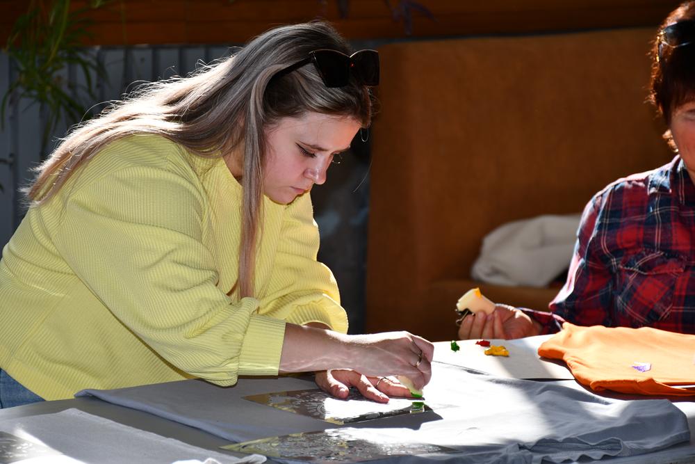 Трафаретная роспись ткани и кукольные спектакли: в Оренбурге стартовал семинар-практикум