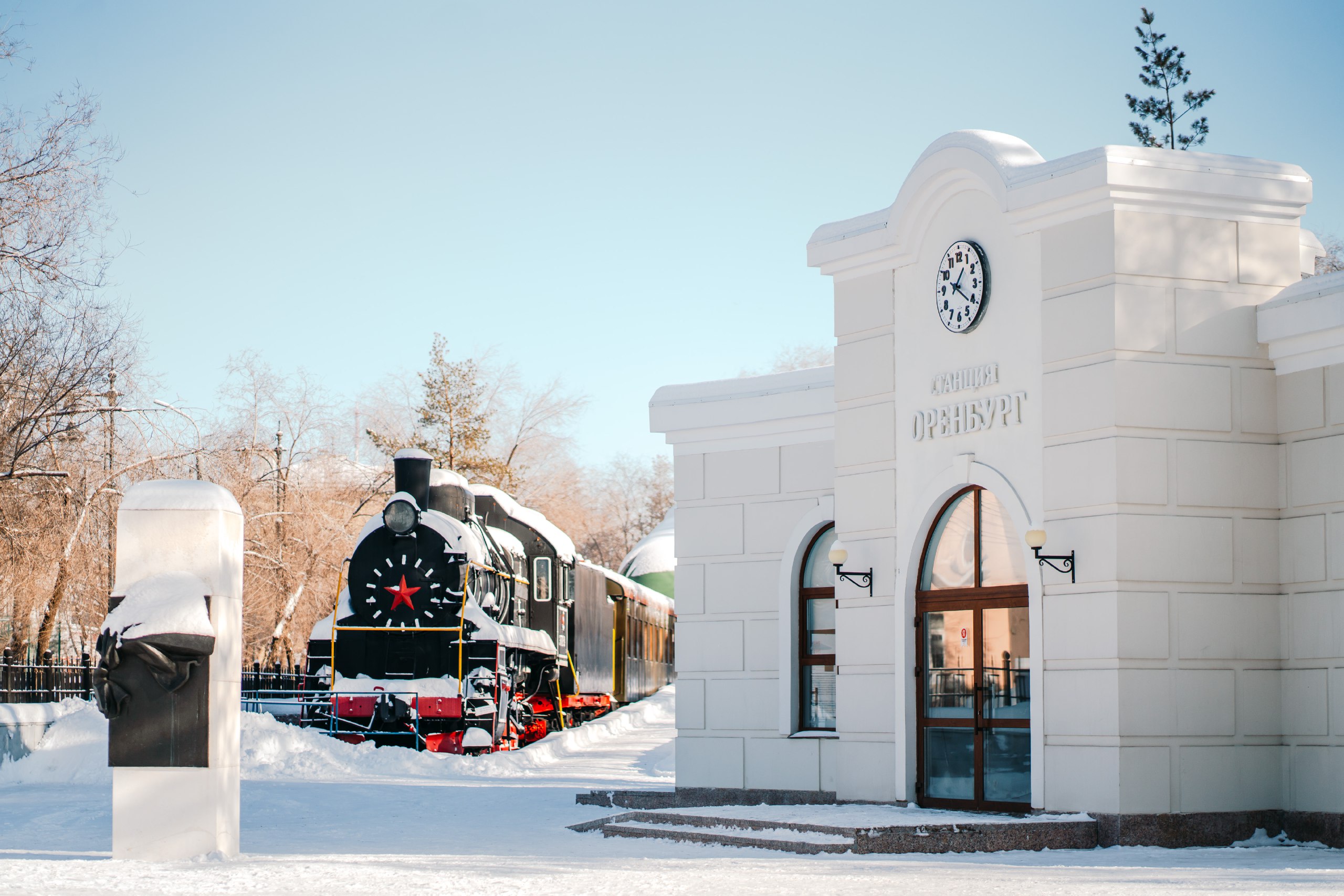 Оренбуржцы могут проголосовать по вопросу переименования остановочного пункта «сад им. Фрунзе» в «Музейный комплекс «Салют, Победа»