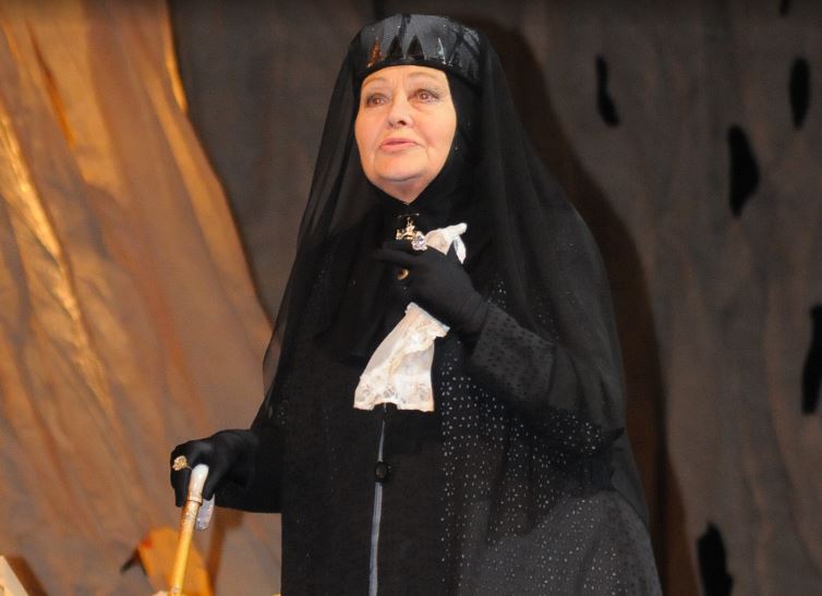 Министр культуры Оренбургской области Евгения Шевченко выразила соболезнование по поводу кончины заслуженной артистки РФ Изольды Лидарской