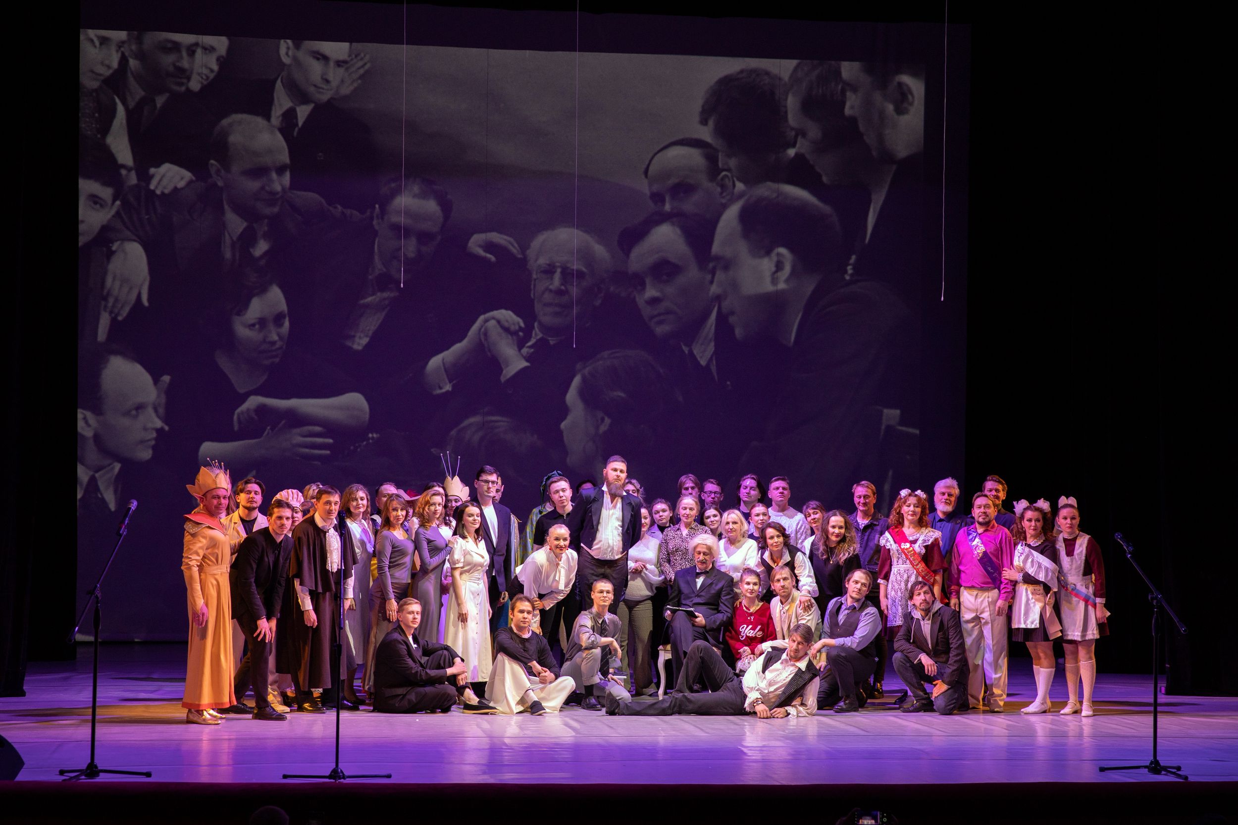 Оренбургская культура отметила День артиста