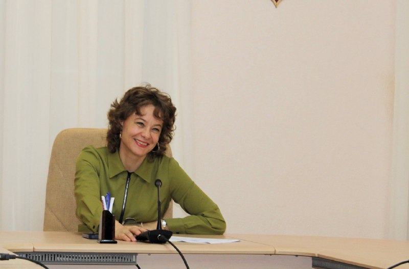 Министр культуры Оренбургской области Евгения Шевченко поздравила с праздником студентов творческих образовательных организаций